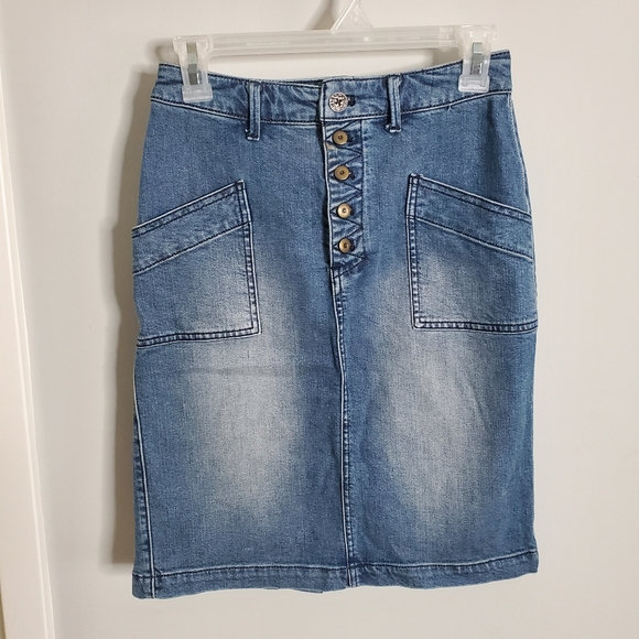 Pilcro and the Letterpress Dresses & Skirts - Anthro Pilcro and the Letterpress Button Front Denim Pencil Skirt size 2